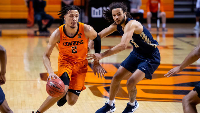 cade-cunningham-drives